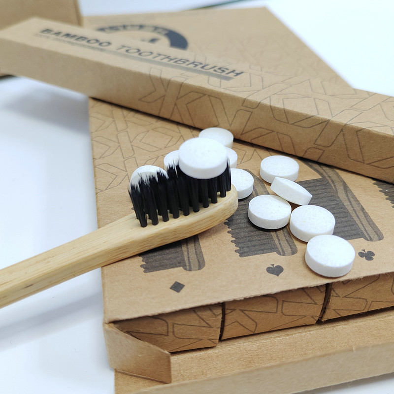 Dents de taille de voyage d'hôtel blanchissant la menthe organique de pilule de collutoire de solvant de mauvaise haleine de pâte dentifrice solide de Tablettes