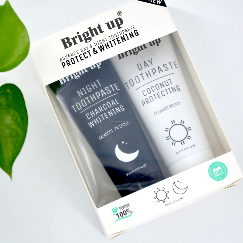Dents libres de fluorure blanchissant le charbon de bois noir de pâte blanche de noix de coco de pâte dentifrice jour et nuit