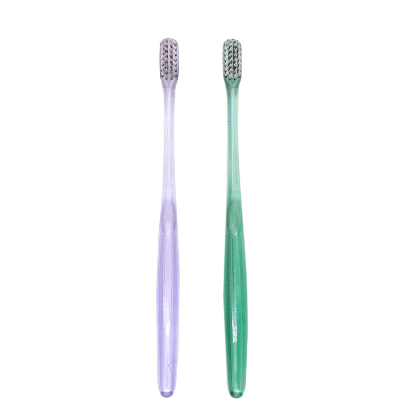 Vente en gros personnalisée pour adultes Voyage à domicile Hôtel en plastique brosse à dents douce à usage domestique en carton à ampoules