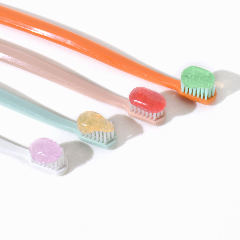 Soins bucco-dentaires Pâte à dents à saveur de fruits pour adultes Groupe d'âge Pâte blanchissante pour adultes