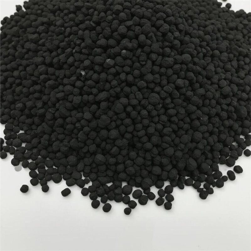 Convient aux adultes et aux adolescents Shell de noix de coco au charbon actif Service OEM ODM adapté à la purification de l'air dans l'eau et au traitement chimique