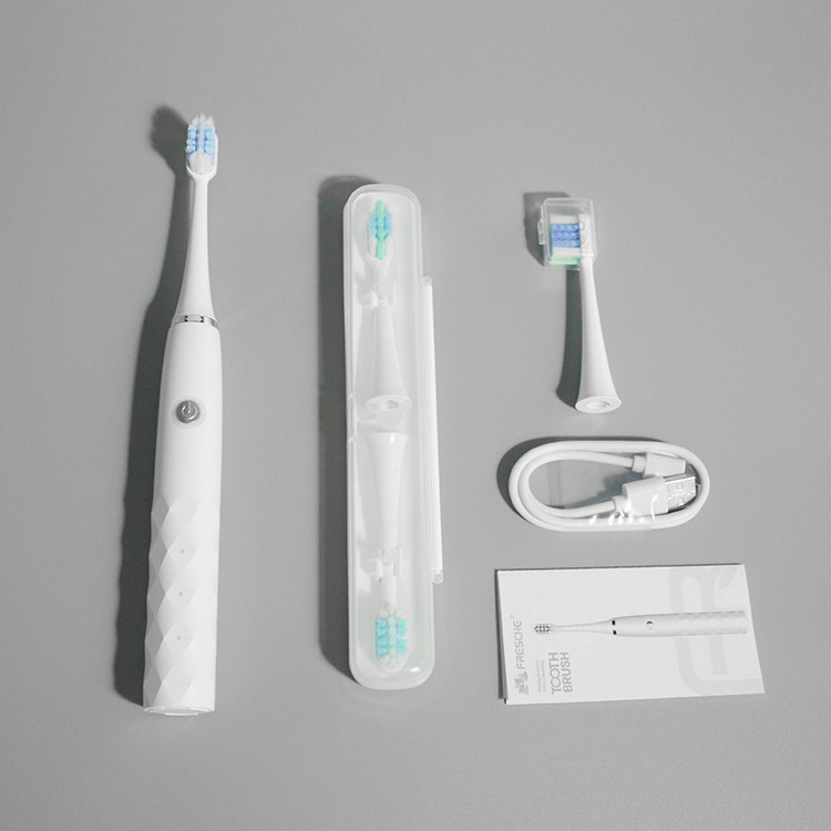 OEM de brosse à dents de soin de brosse à dents et actions oraux professionnels de blanchiment électriques, marques de distributeur adaptées aux besoins du client