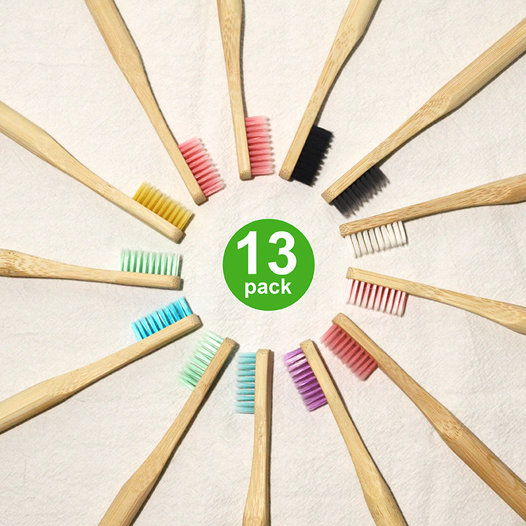 Couleur mélangée de soin d'adultes de vegan de brosse à dents en bambou orale de charbon de bois